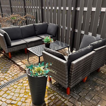 Neue Ferienwohnung Kuestennaehe Mit Terrasse 3Km Zum Strand Osdorf Exterior foto